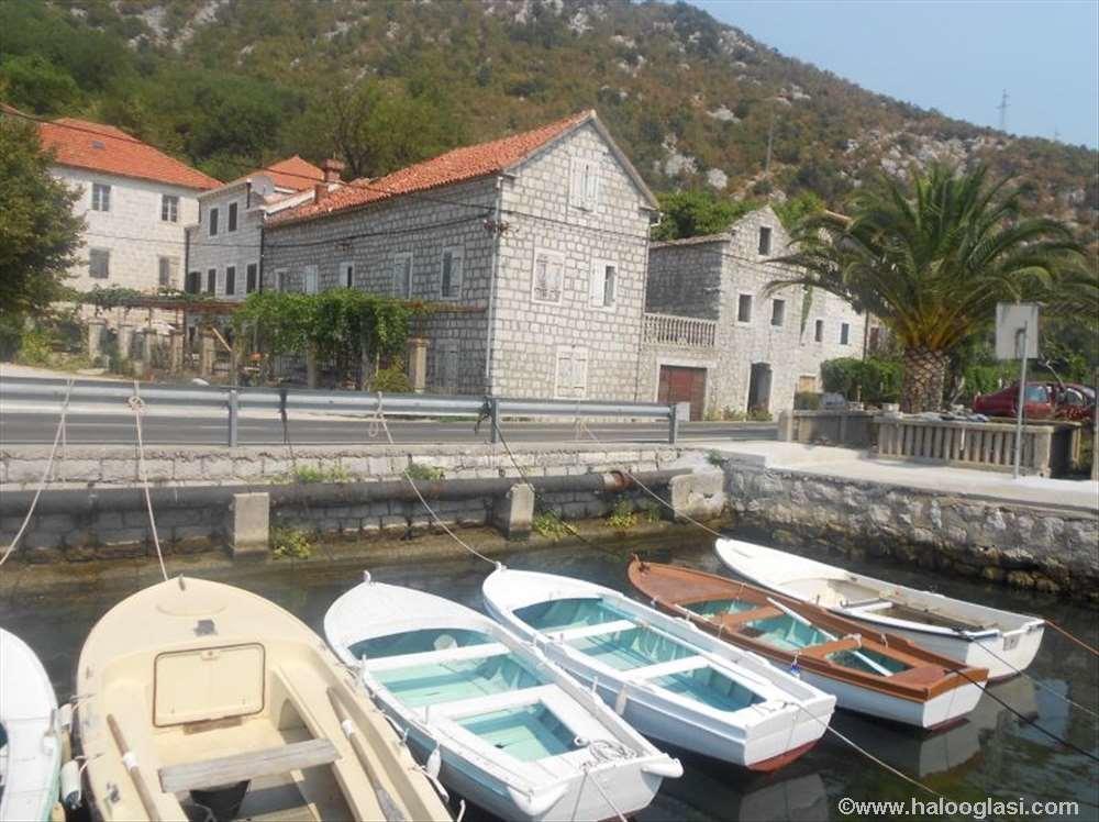 Apartmani Villa Radovic 里桑 外观 照片
