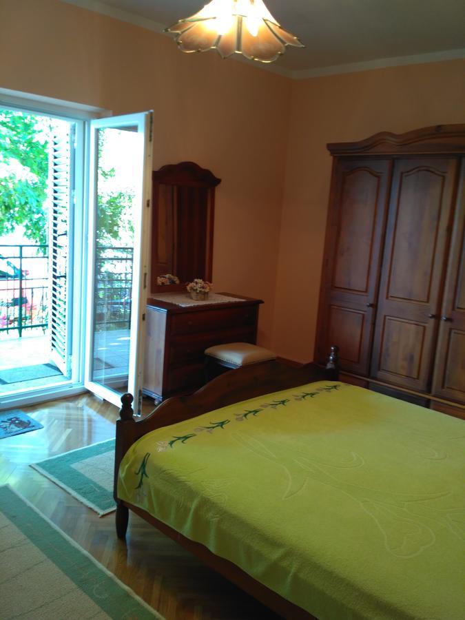 Apartmani Villa Radovic 里桑 外观 照片
