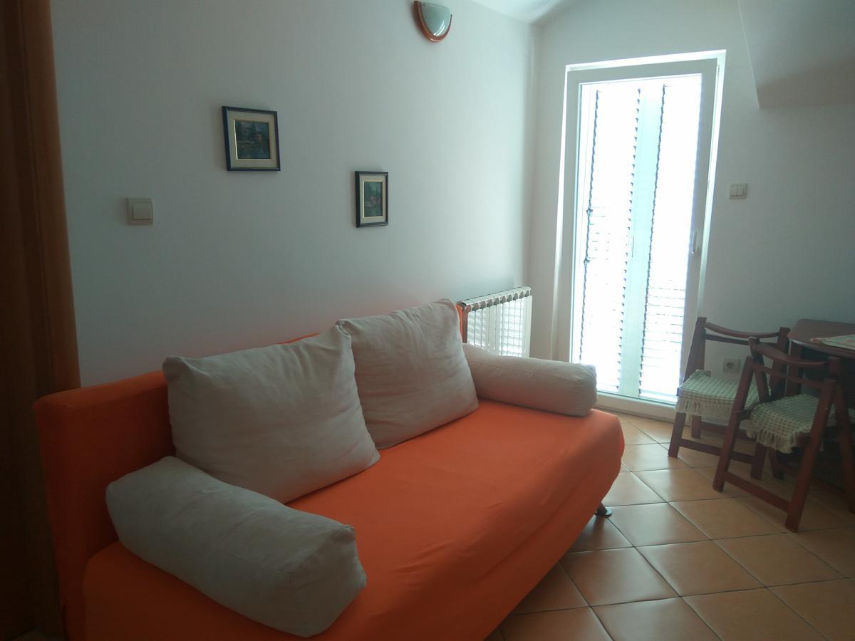 Apartmani Villa Radovic 里桑 外观 照片